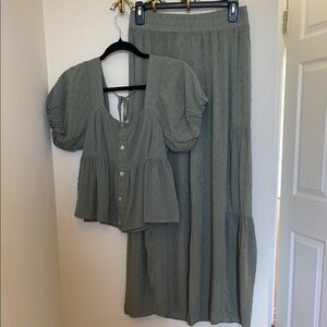 Hem & Thread Green Puff Sleeve Top and Skirt Set